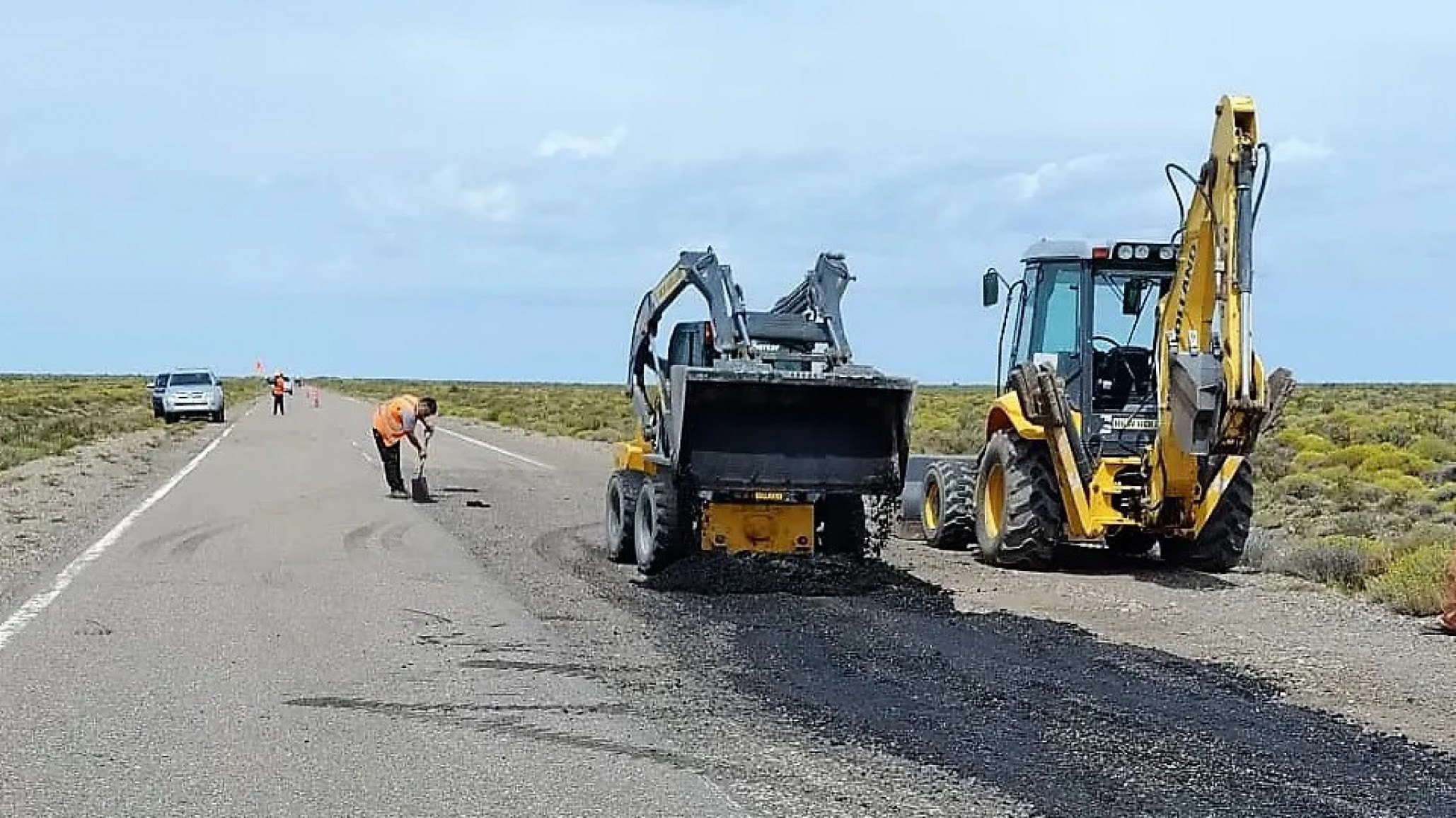 Trabajos de bacheo en la Ruta 40 mejoraron el acceso a Río Mayo