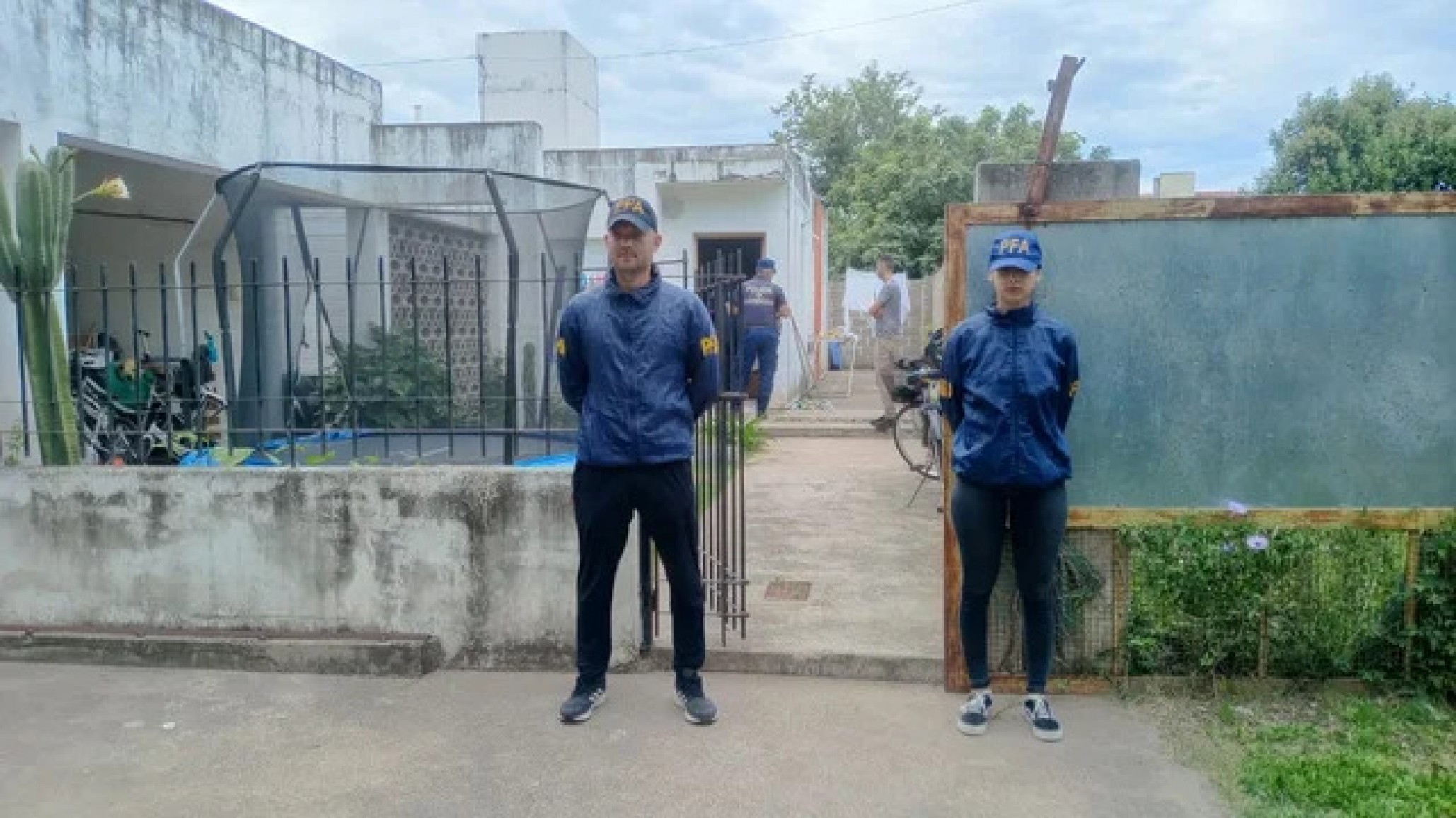 Desmantelaron una red de estafas: una mujer de Chubut, entre las víctimas