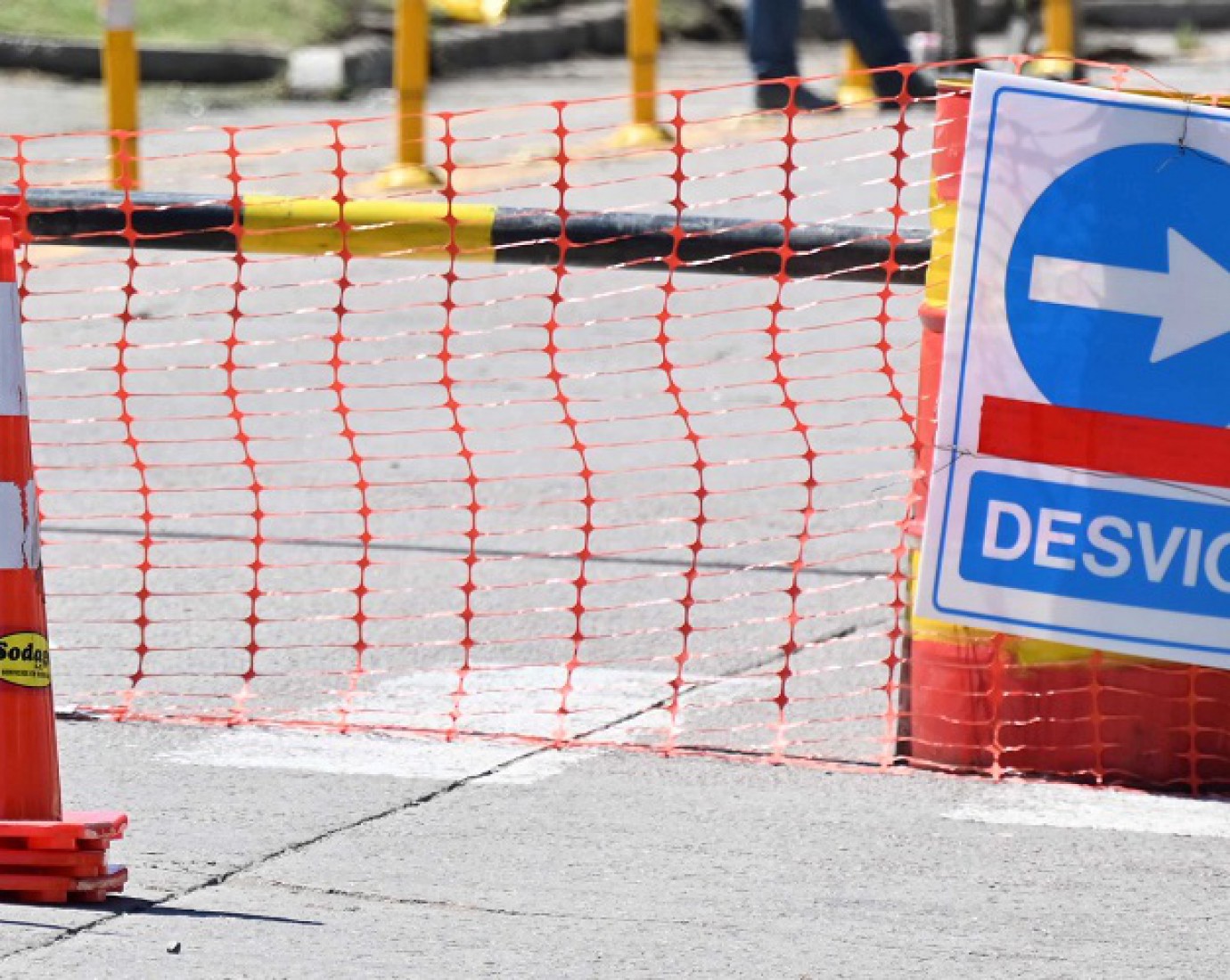 Corte total de tránsito en barrio Palazzo por tareas de saneamiento