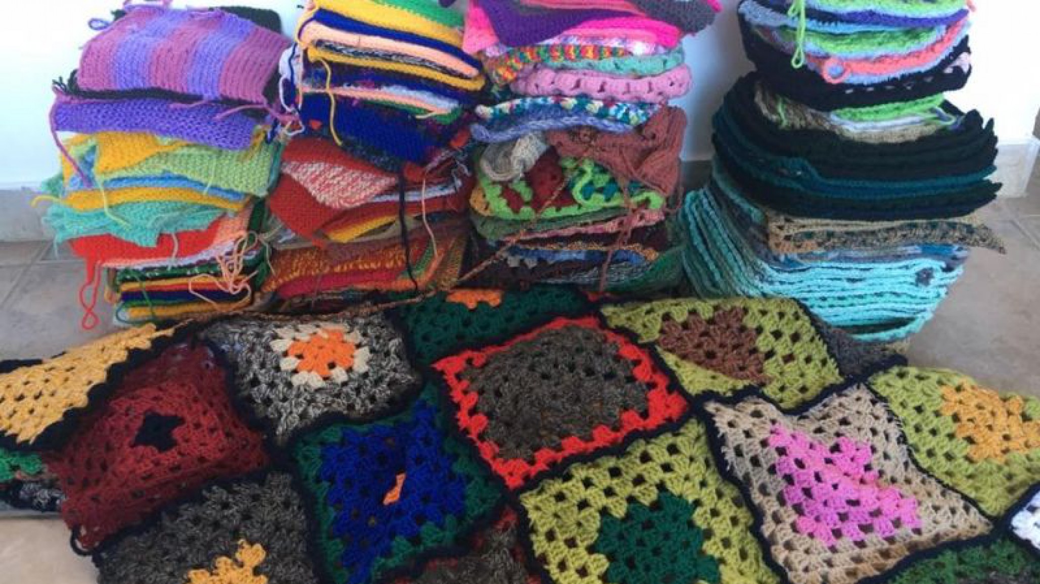 Cuadraditos Solidarios y su nueva iniciativa: un entretejido solidario