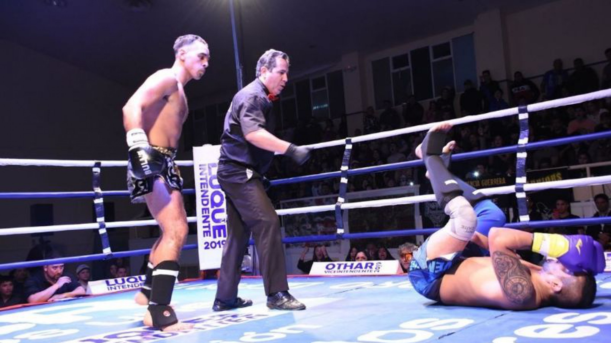 El Comodoro Fight Club dio el show que se esperaba