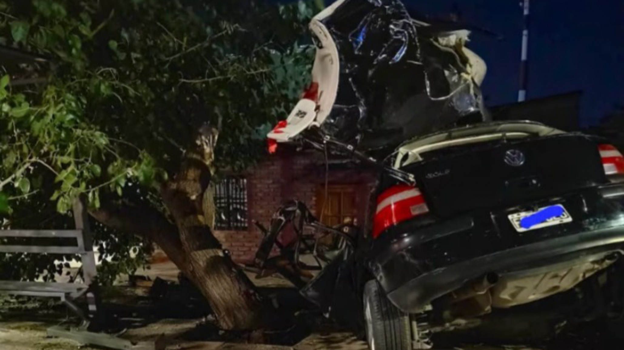 Accidente fatal: Cuatro muertos entre 14 y 20 años, dos de ellos hermanos