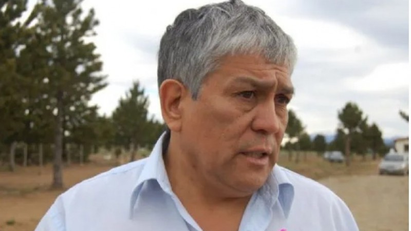 Currilen quiso criticar al PJ, pero la gente lo trató de todo en redes sociales