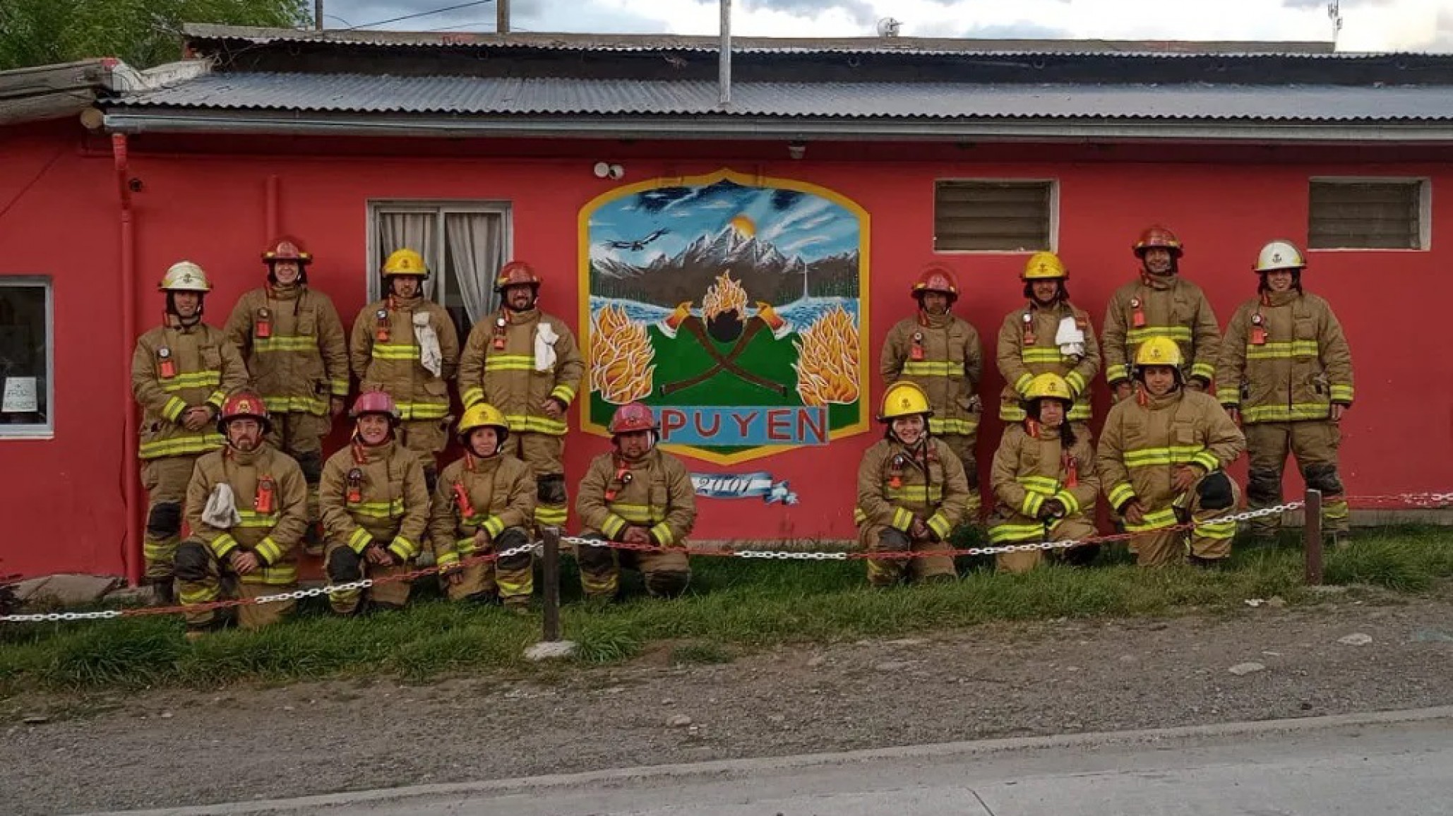 Comodoro ayuda a los bomberos de Epuyén: Estudiantes de la UNPSJB organizan una colecta