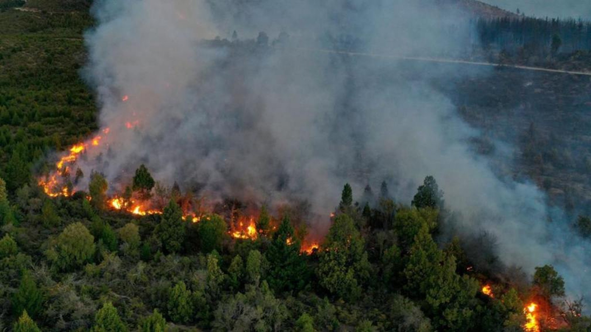 El incendio en el Parque Nahuel Huapi afectó cerca de 6.000 hectáreas