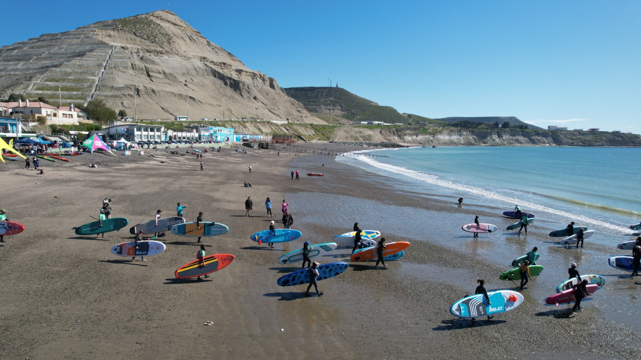 Actividades acuáticas y turismo en Caleta Córdova con "Al Mar en Verano"