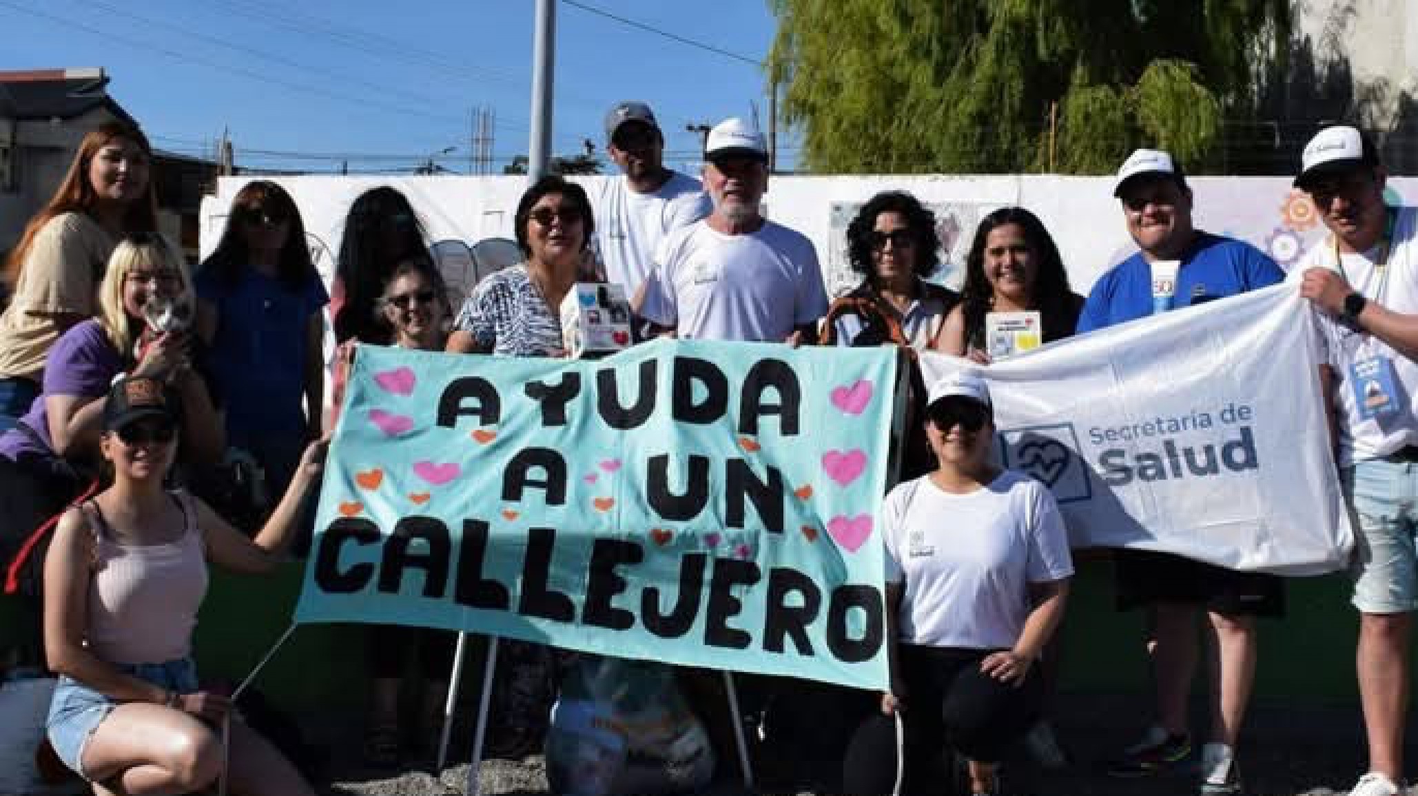 Jornada de adopción de mascotas en el Barrio Pueyrredón