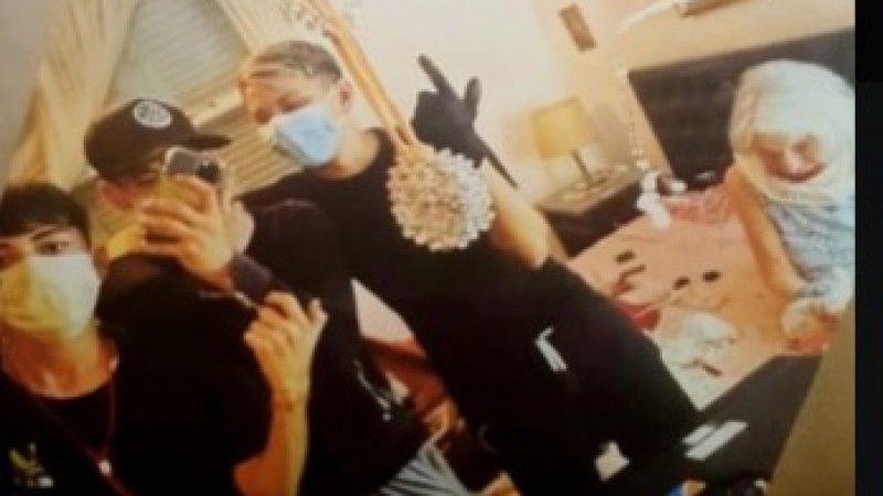 Ladrones se hicieron selfie tras robar y amoradazar a una abuela de 92 años