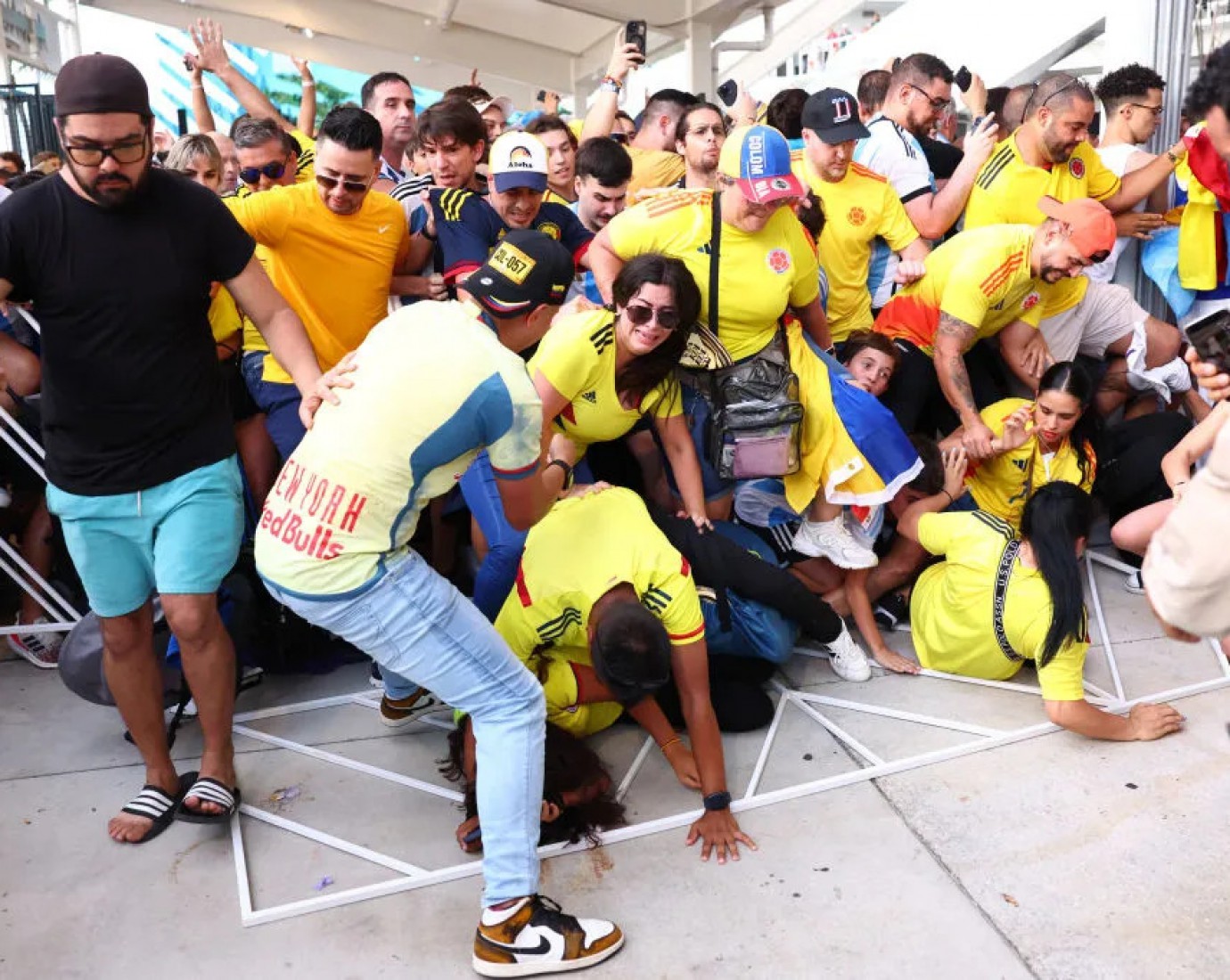 Deportaron a hinchas colombianos tras la final de la Copa América 2024