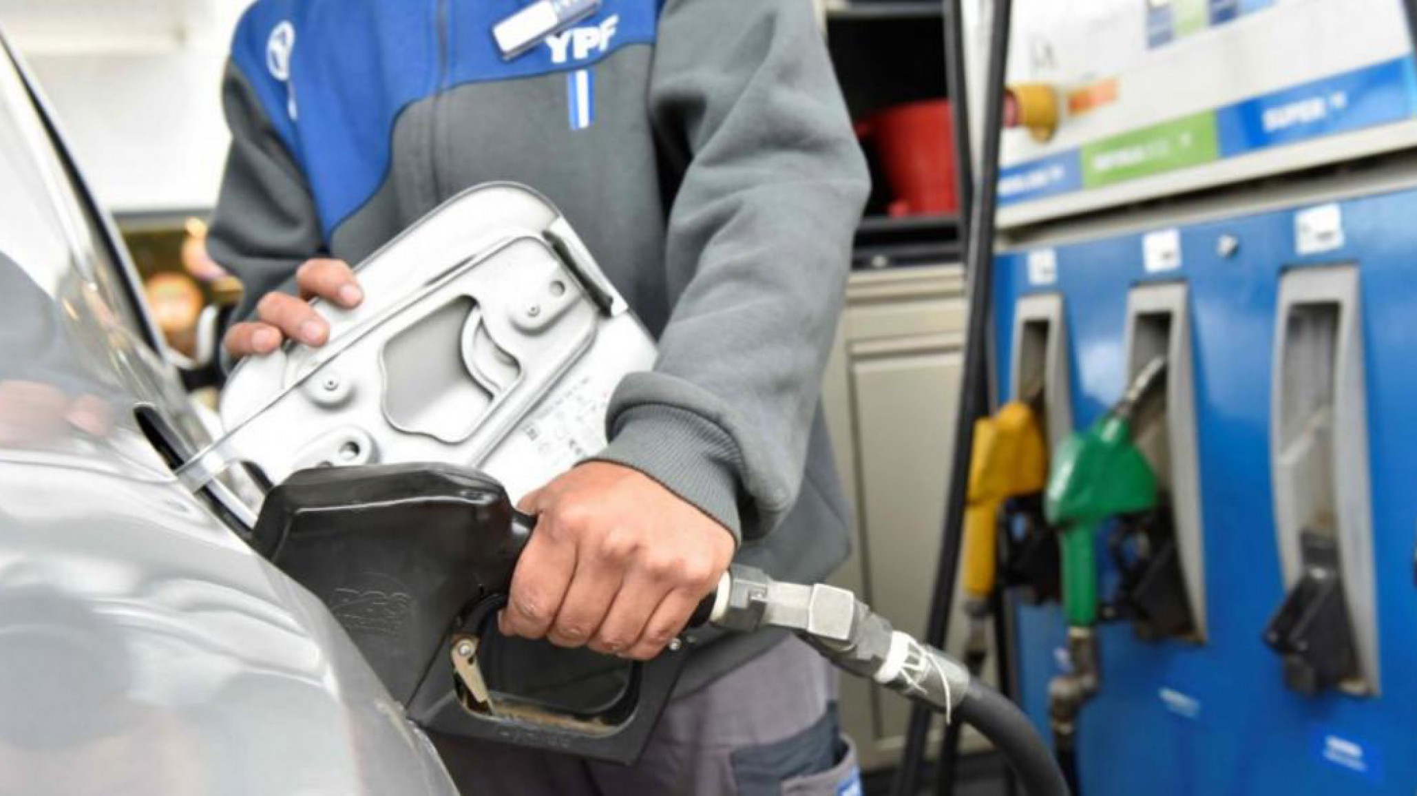 Nuevo aumento del 2% en los combustibles