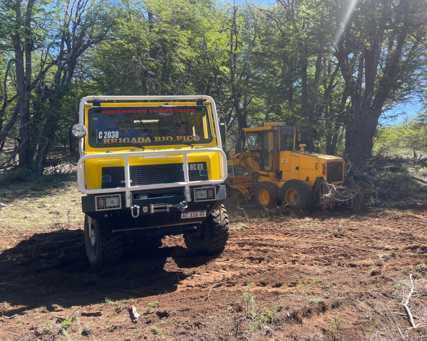 Incendio en Río Pico: "El fuego quemó 3 mil hectáreas, pero no hubo casas afectadas", informó el intendente Diego Pérez
