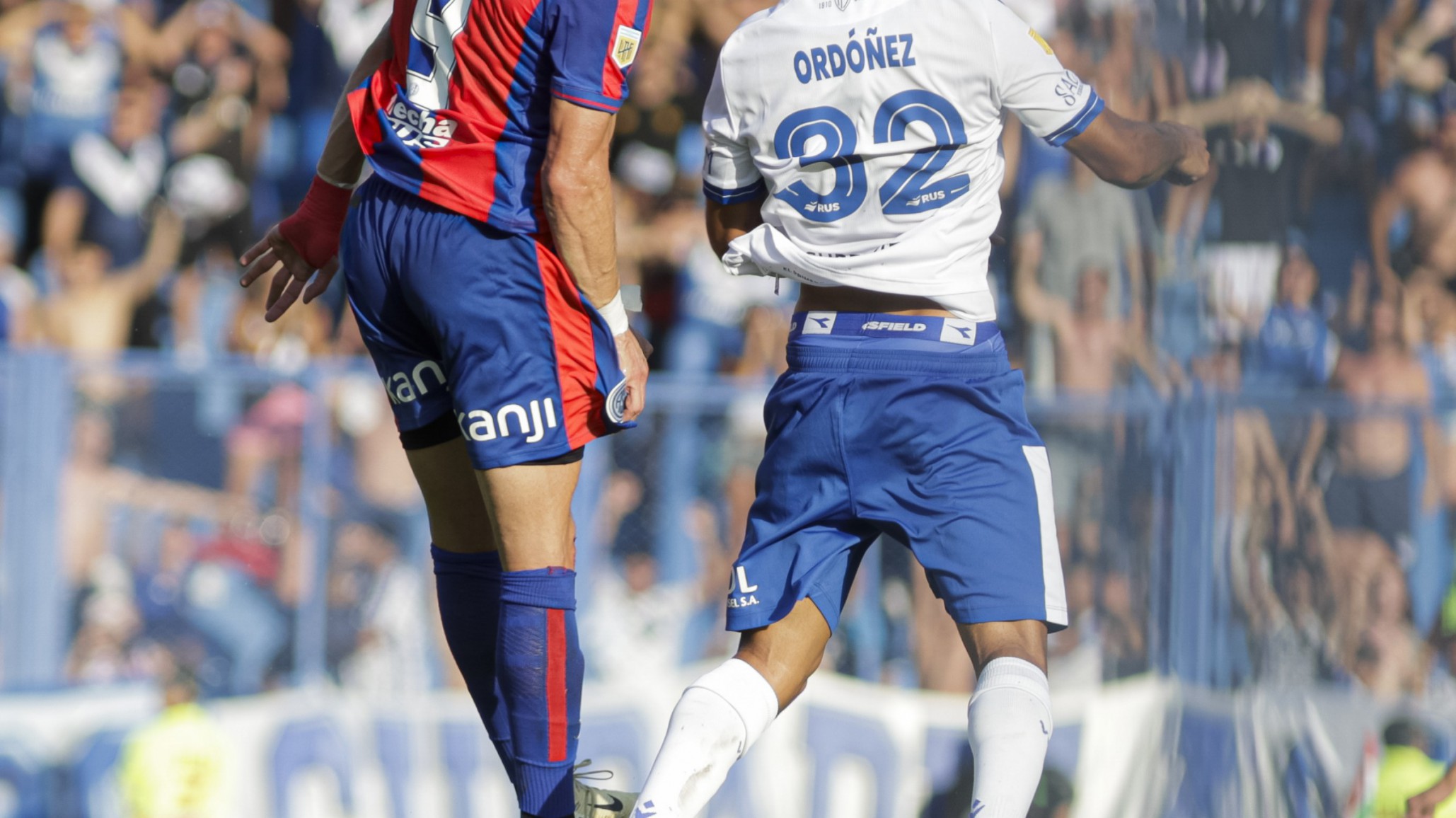 Vélez y San Lorenzo igualaron en un intenso partido en Liniers