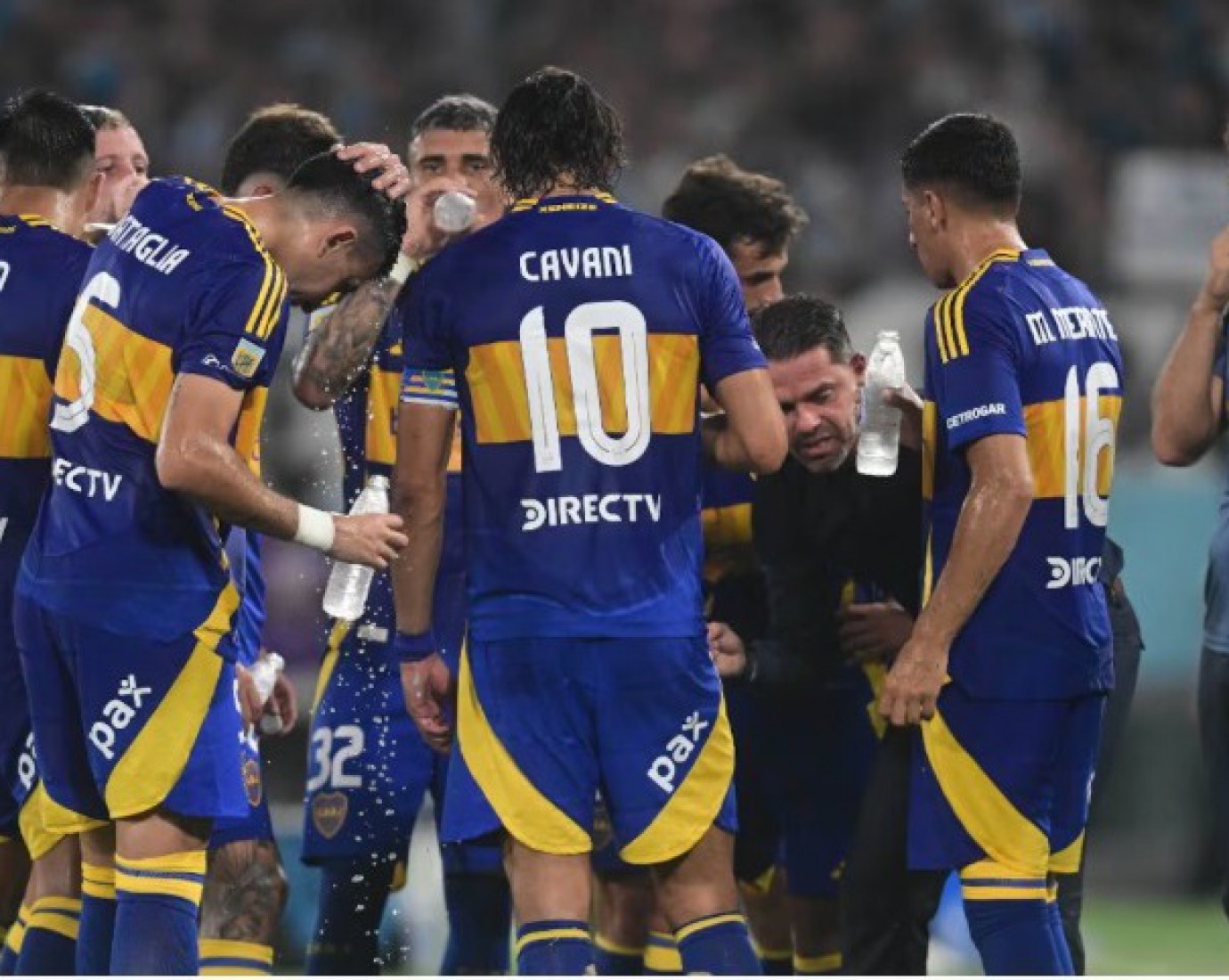 Boca se impuso 2-0 a Independiente Rivadavia y se reencuentra con la victoria en la Bombonera