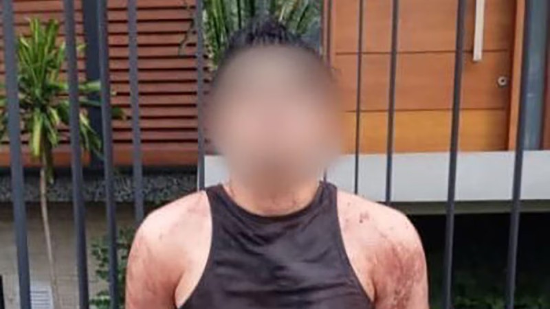 Escena macabra: Discutió con su tío, llamaron a la policía y encontraron los cuerpos de la madre y la abuela del joven