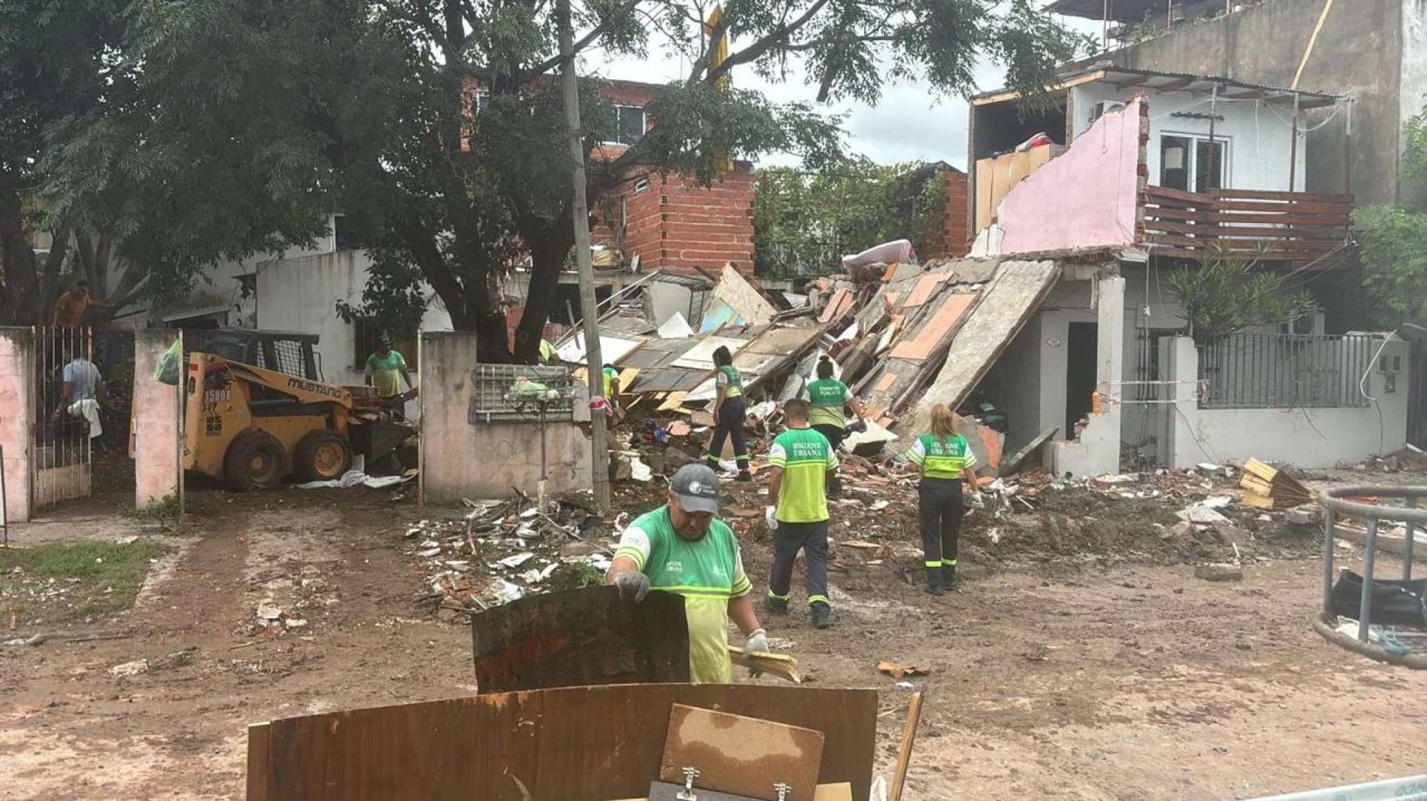 Una explosión por fuga de gas en San Isidro deja un muerto