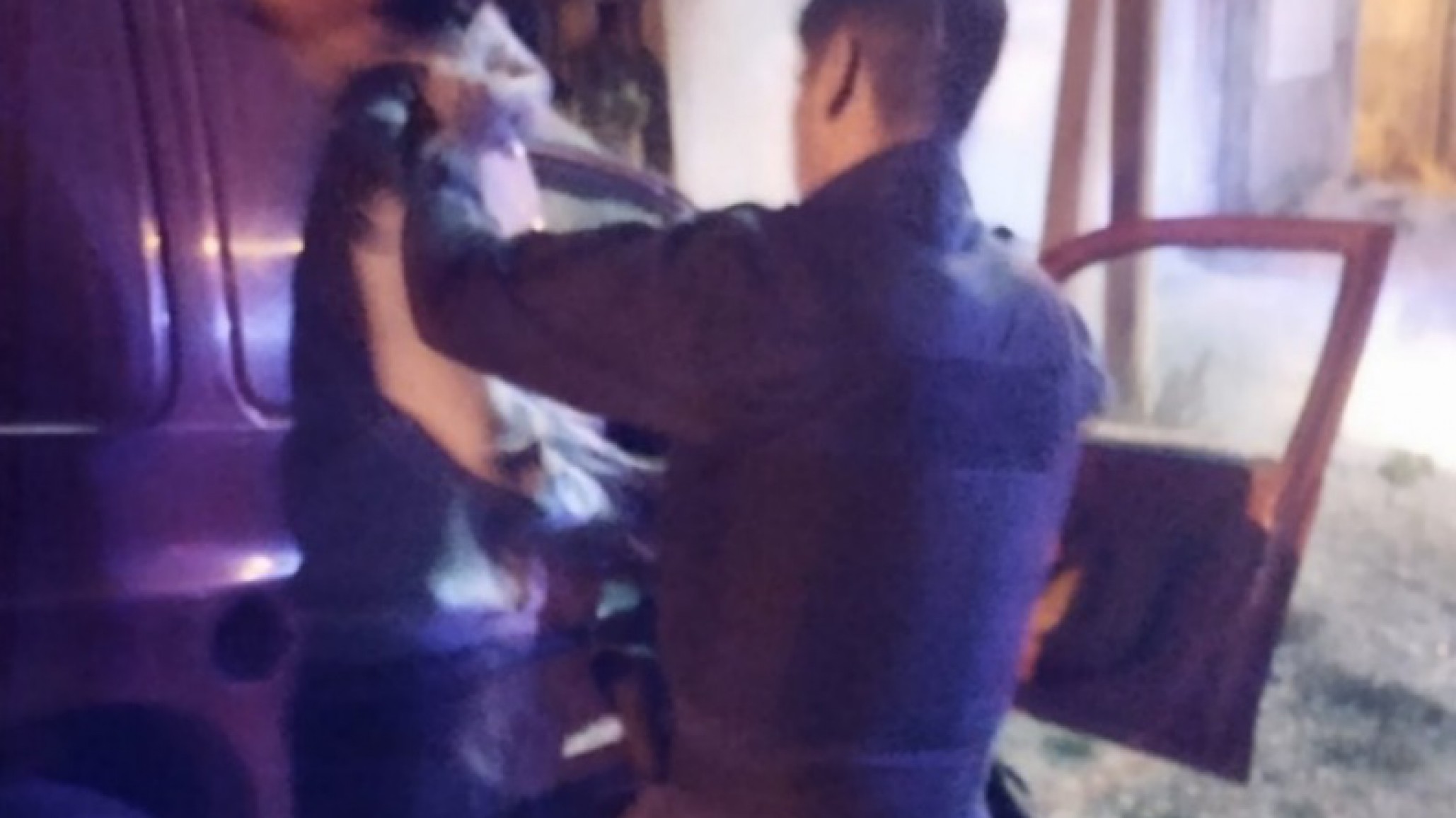 Dos detenidos tras intentar robar un auto y elementos de vehículos en el barrio Ceferino