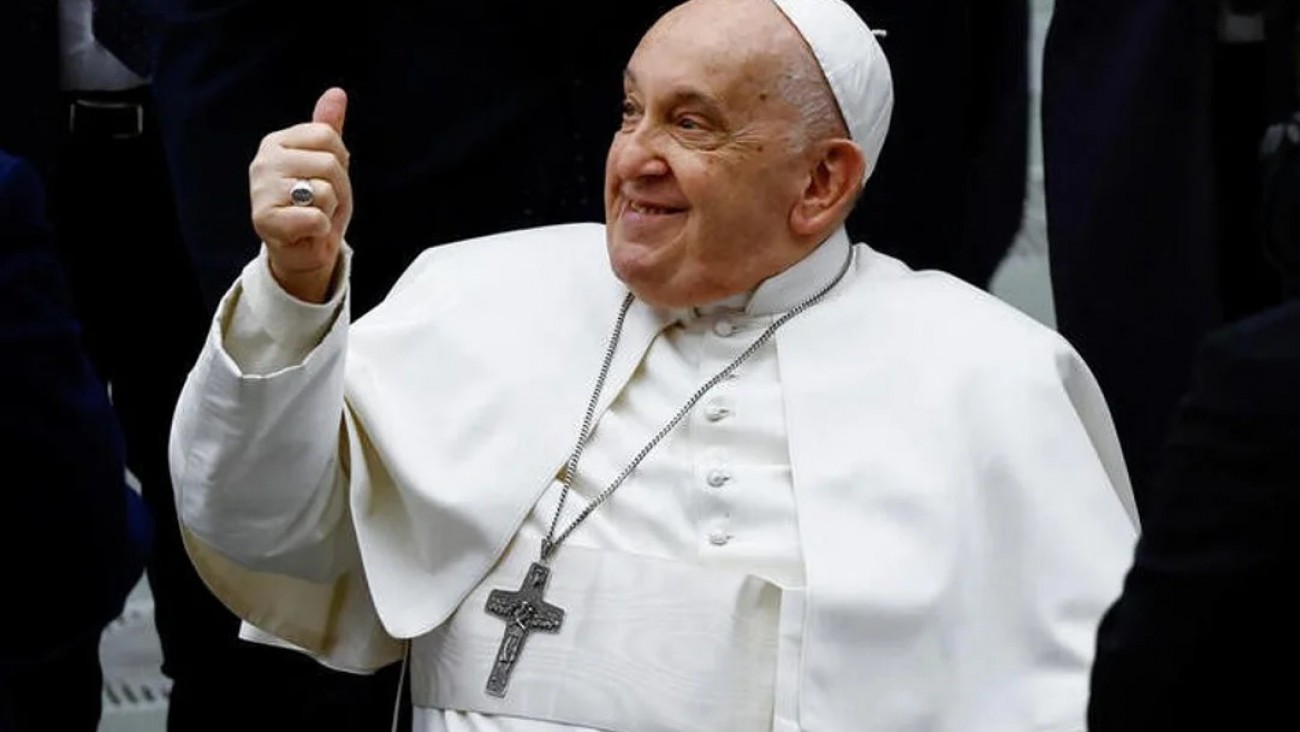 El Papa Francisco se recuperó tras la crisis respiratoria y pasó una noche "tranquila"