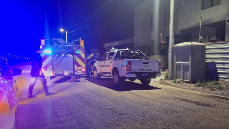 Un asado casi termina en tragedia: las brasas provocaron un incendio en una casa