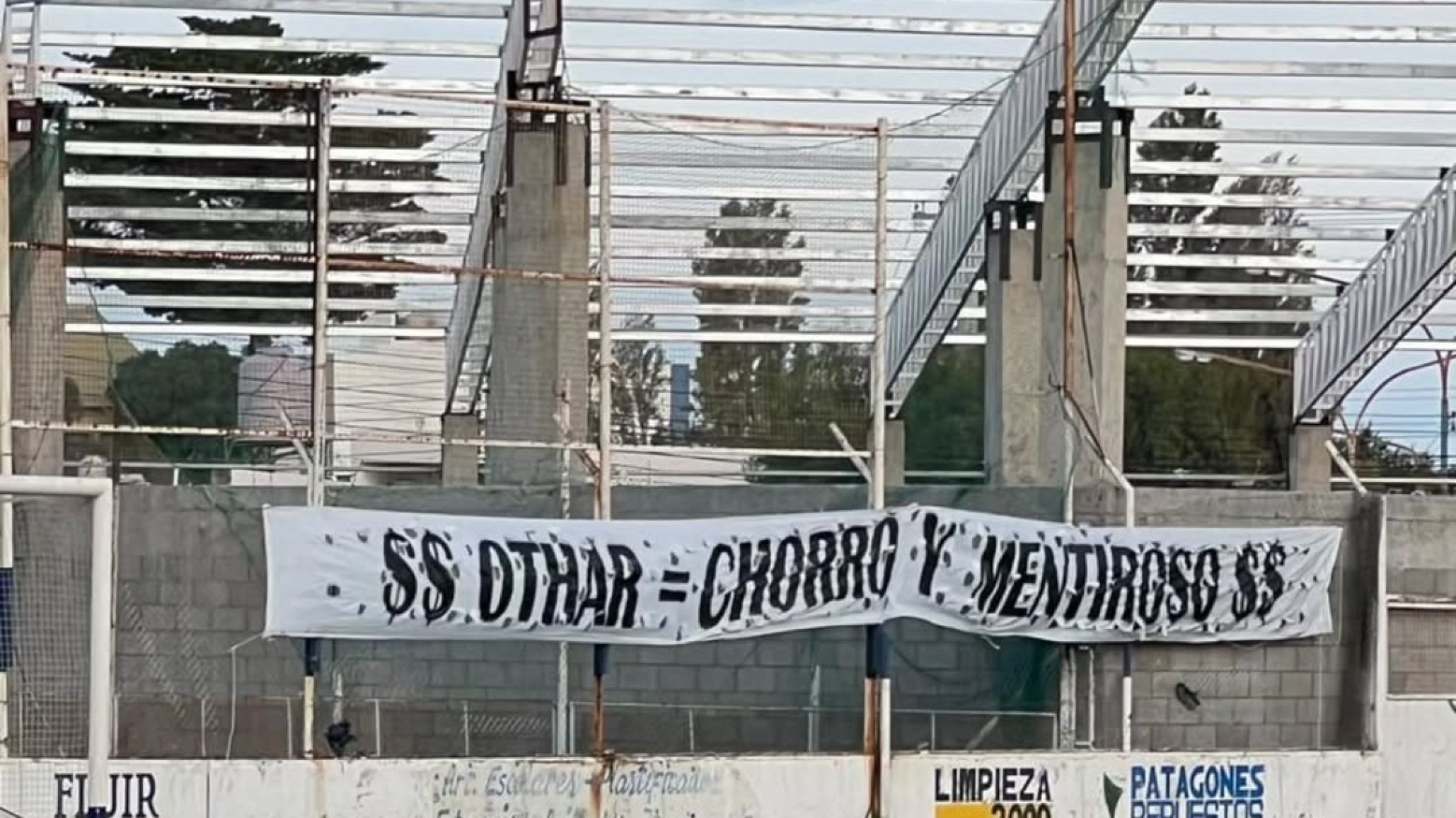 Tensión: fuerte cruce entre Jorge Newbery y el intendente