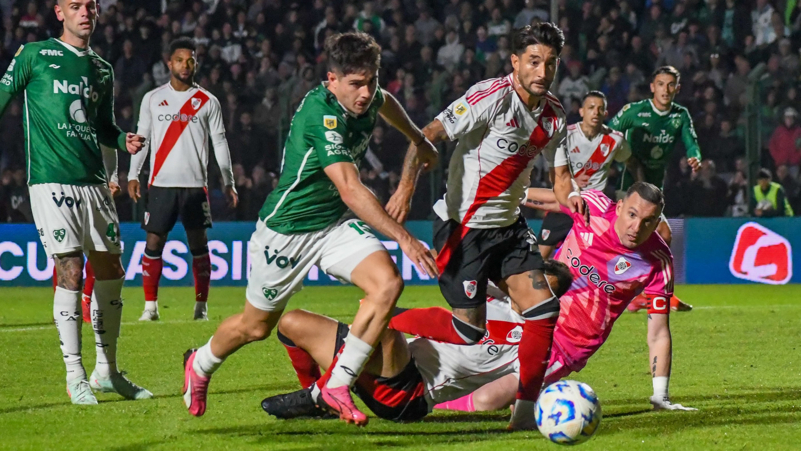 River no pudo sostener la ventaja y empató con Sarmiento en Junín
