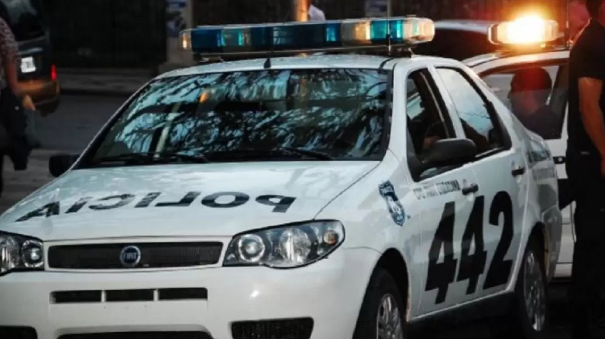 Una discusión familiar terminó de la peor manera: un joven apuñaló a su hermana en el cuello