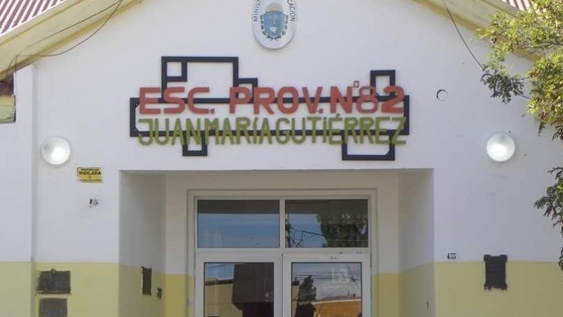 Una alumna de Sarmiento publicó un desagarrador posteo por sufrir bullying