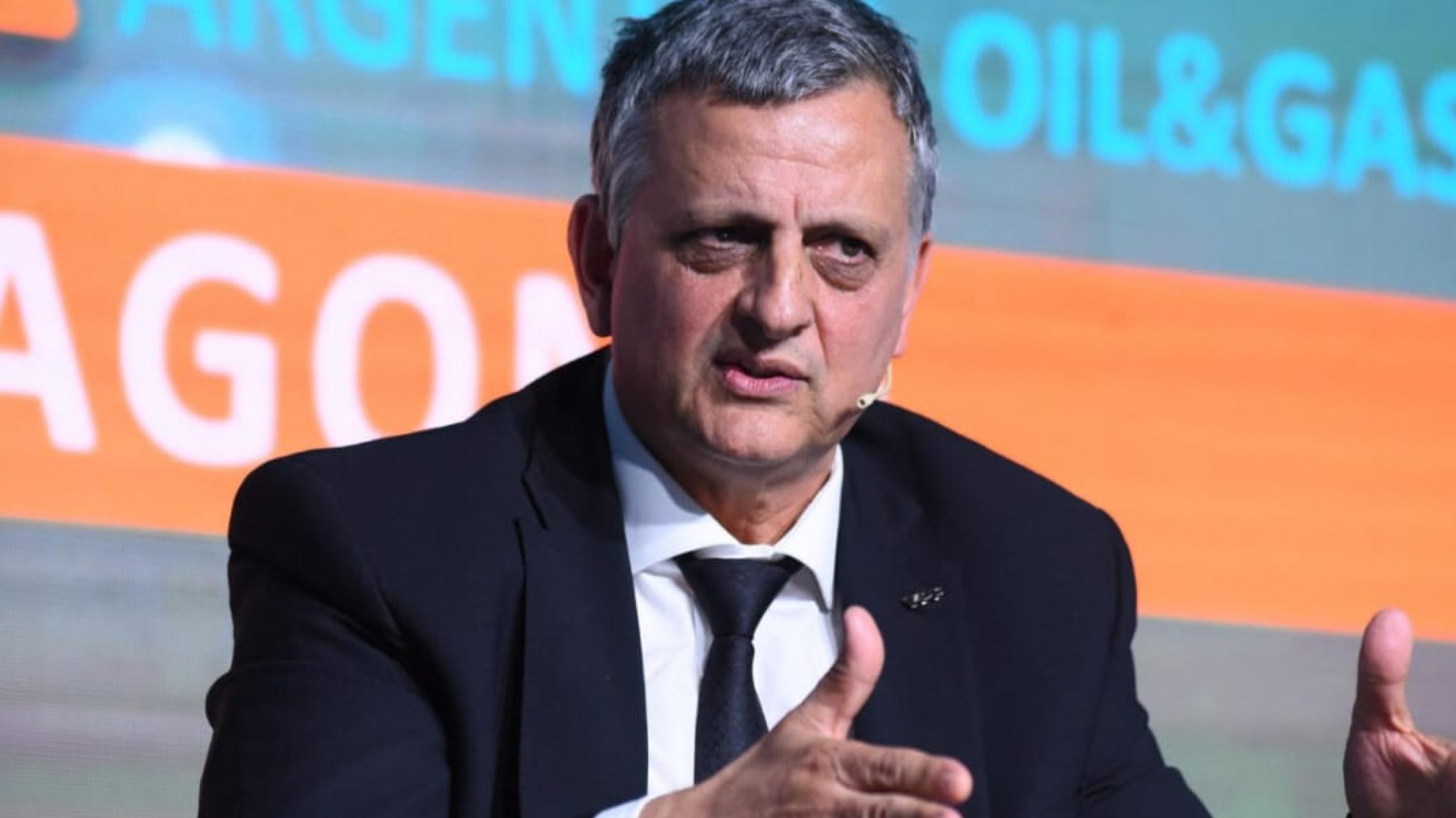 YPF descartó la planta de GNL en Río Negro y apuesta por buques en la costa