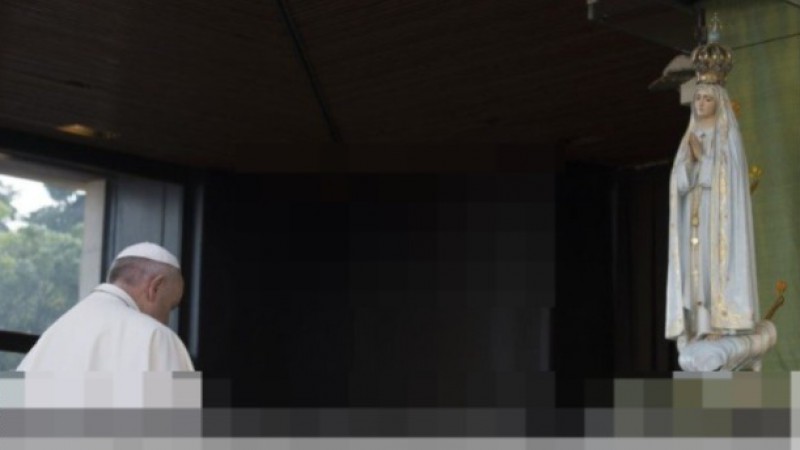 Monseñor Marini recordó la fe profunda de Francisco: "Con la Virgen no se hacen cálculos"