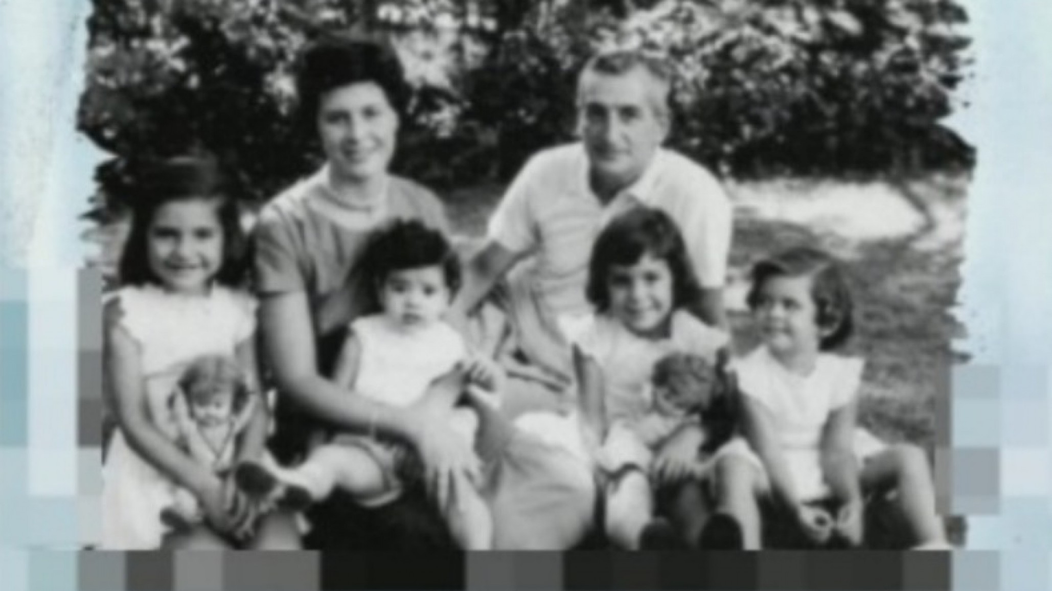 La autora del libro "Los Oesterheld" contó la estremecedora historia del creador de El Eternauta