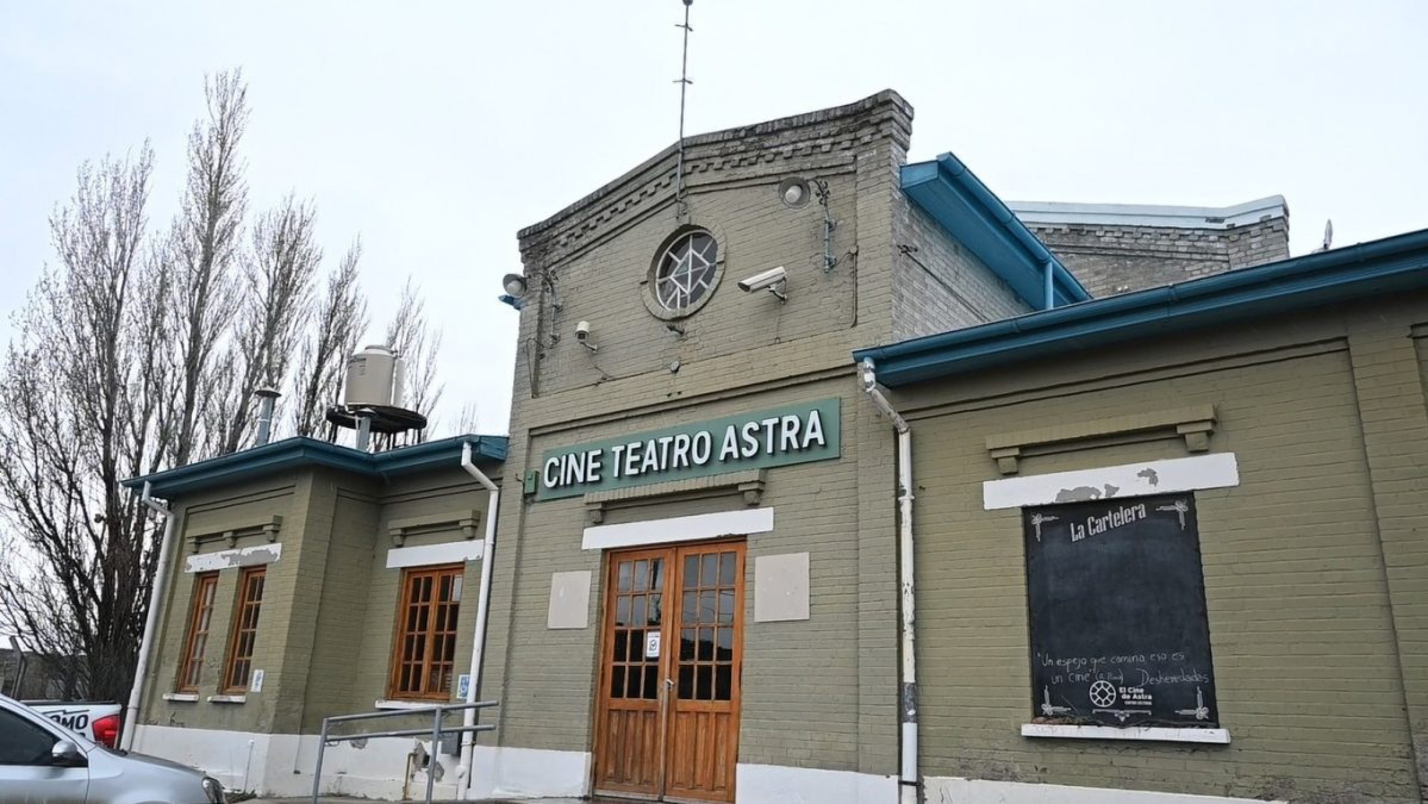 Suspenden una obra de teatro local porque el Municipio les cobra un canon y piden ayuda a la comunidad