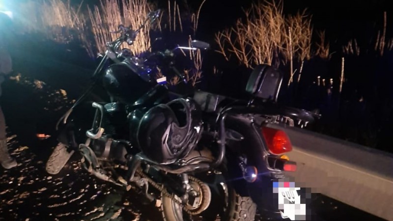 Motociclista sexagenario derrapó en una curva y chocó contra el guardarraíl en Ruta 26