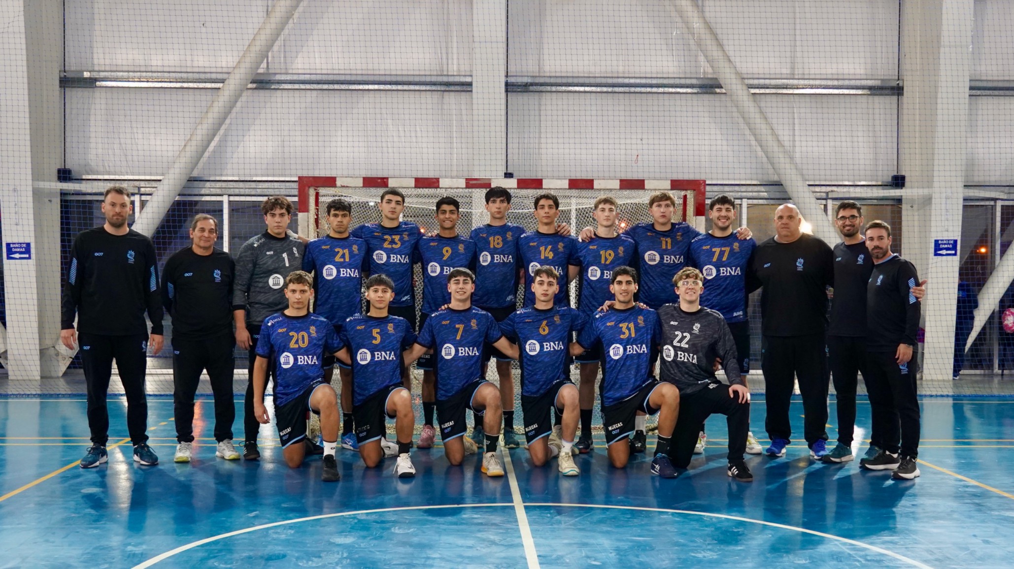 La preselección argentina junior se despide de su gira por Comodoro