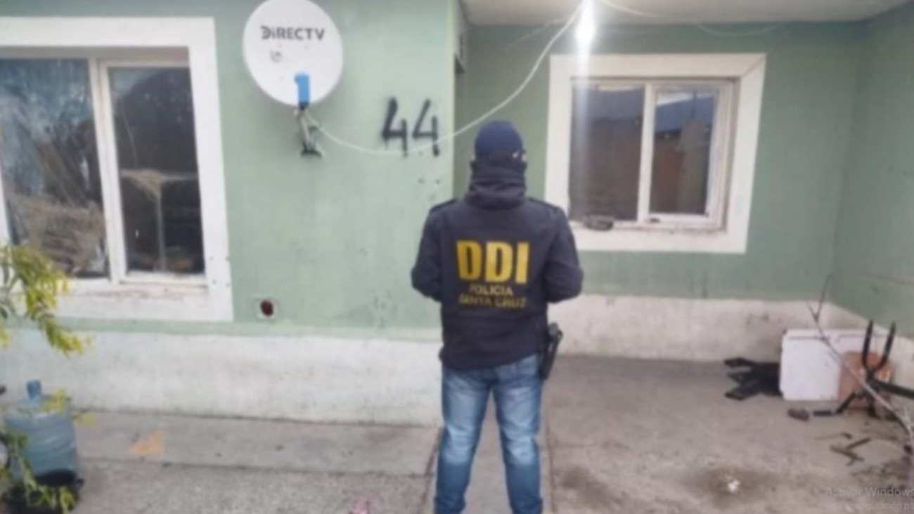Detuvieron en Pico Truncado a un municipal oriundo de Chubut por robo con arma blanca