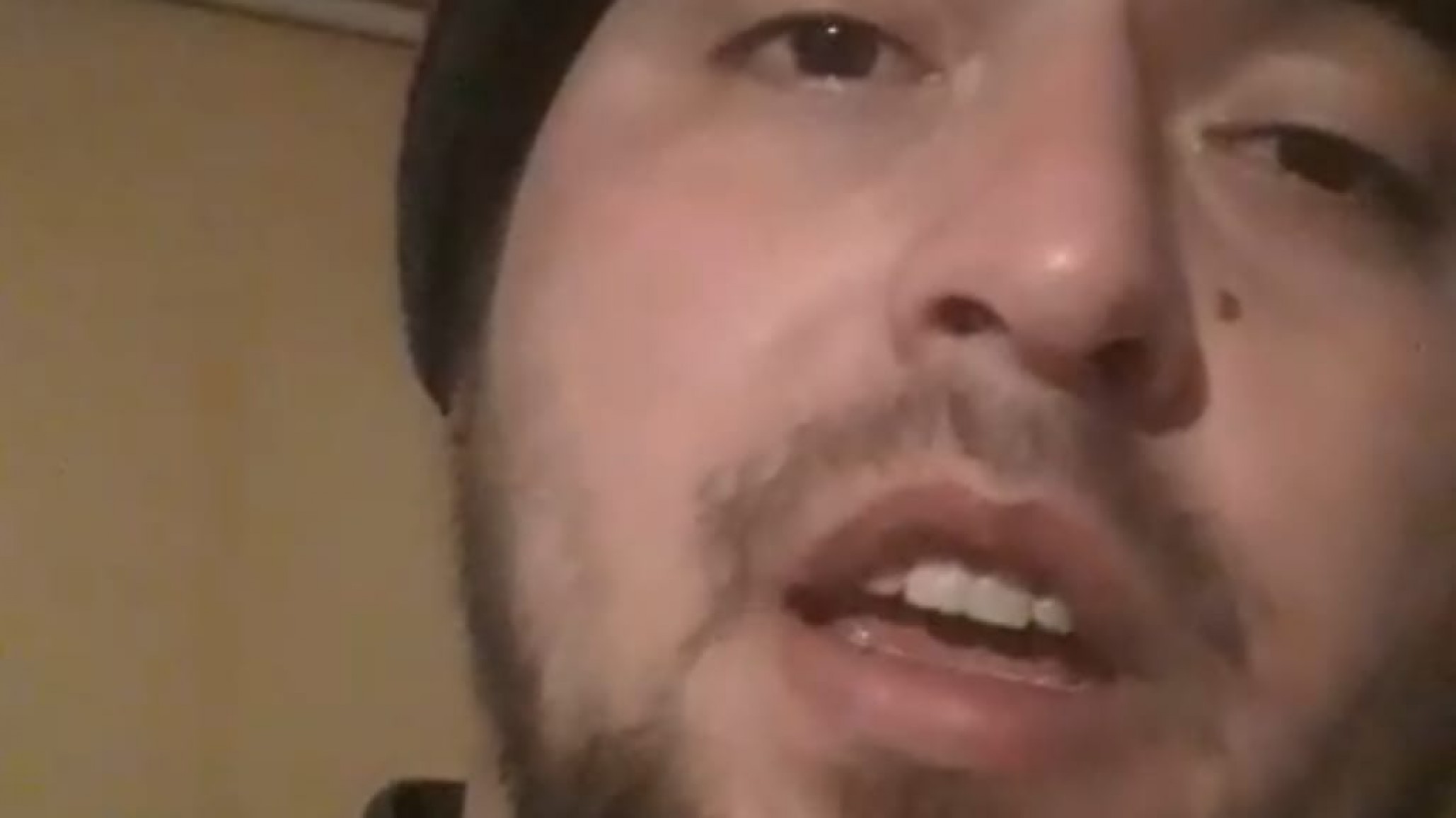 Tomás, el joven chef que se hizo viral en Comodoro, salió al cruce de acusaciones: "Los animales son míos"