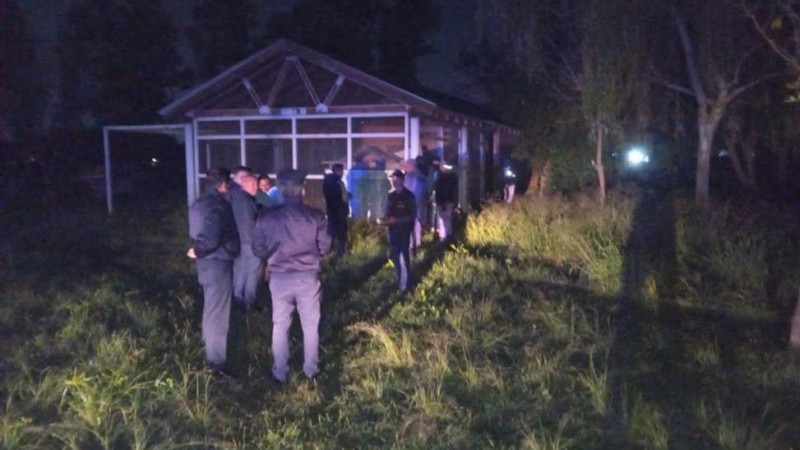 Horror en Chaco: Un grupo de niños que jugaba cerca del Aeropuerto encontró el cuerpo de un hombre de 46 años