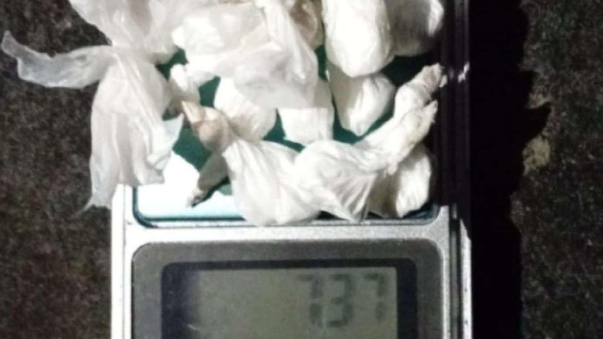 Intentó huir al ver el patrullero y se descartó droga: le secuestraron 15 envoltorios de cocaína