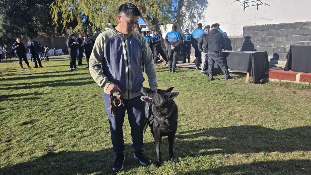 MERAB, el perro de Laura Carrizo, se jubiló: "Es un miembro más de la Policía"