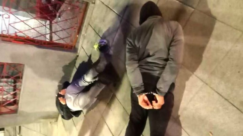 Detuvieron dos delincuentes con una lista de casas marcadas para robar