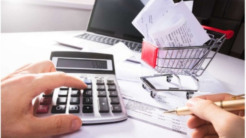 Según una encuesta, al 63% de los argentinos les cuesta llegar a fin de mes y casi el 50% empeoró su situación económica este año