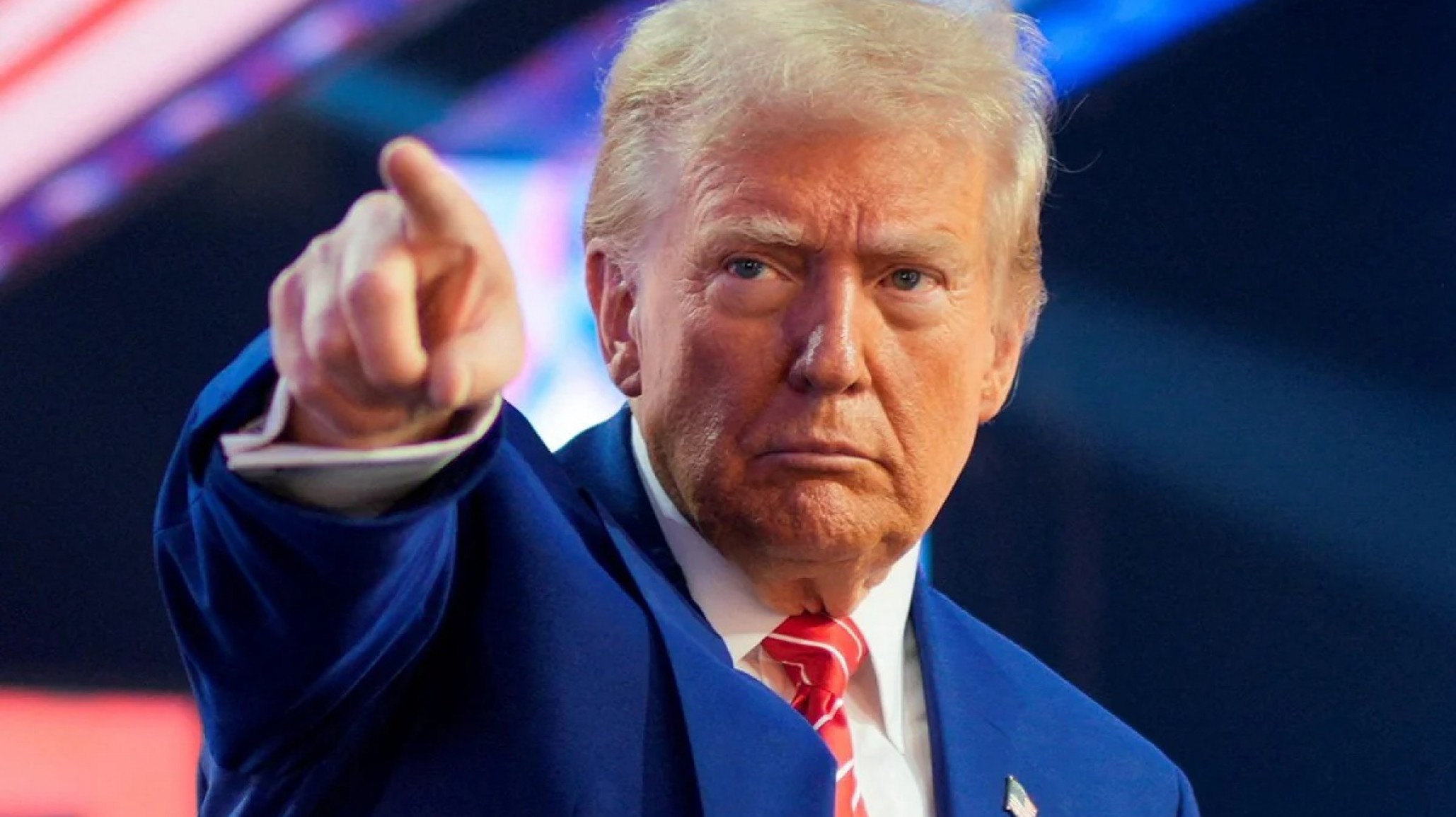 Trump celebró el ataque a Irán: "No hay ningún ejército que haya podido hacer lo que nosotros hicimos hoy"