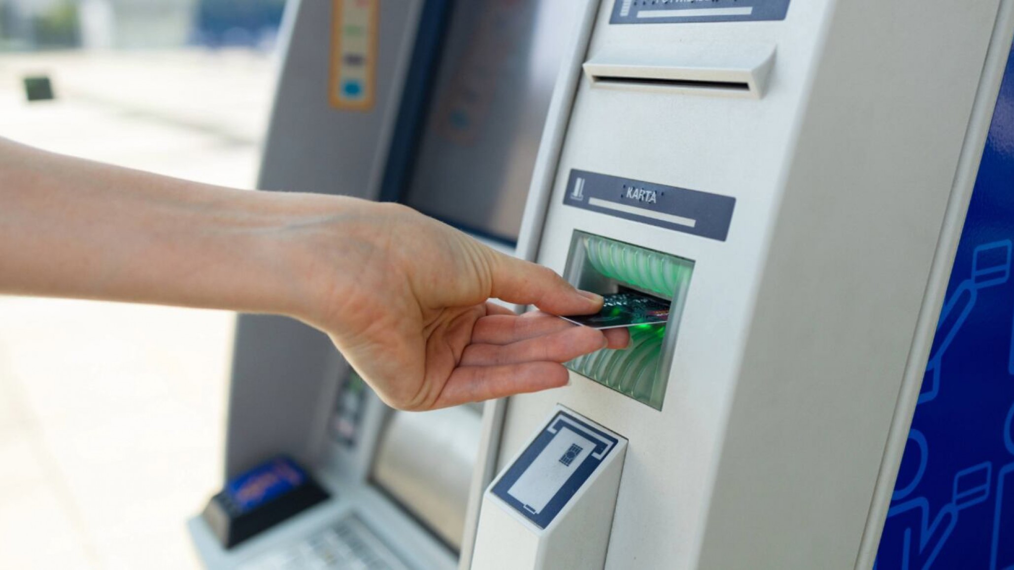 Dejó su sesión abierta en un cajero automático y le robaron $2 millones en Caleta Olivia