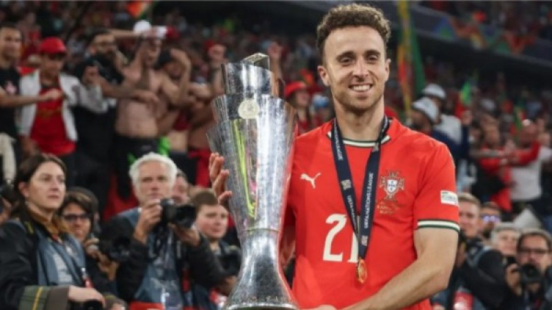 Murió Diogo Jota, delantero del Liverpool, en un accidente de auto junto a su hermano