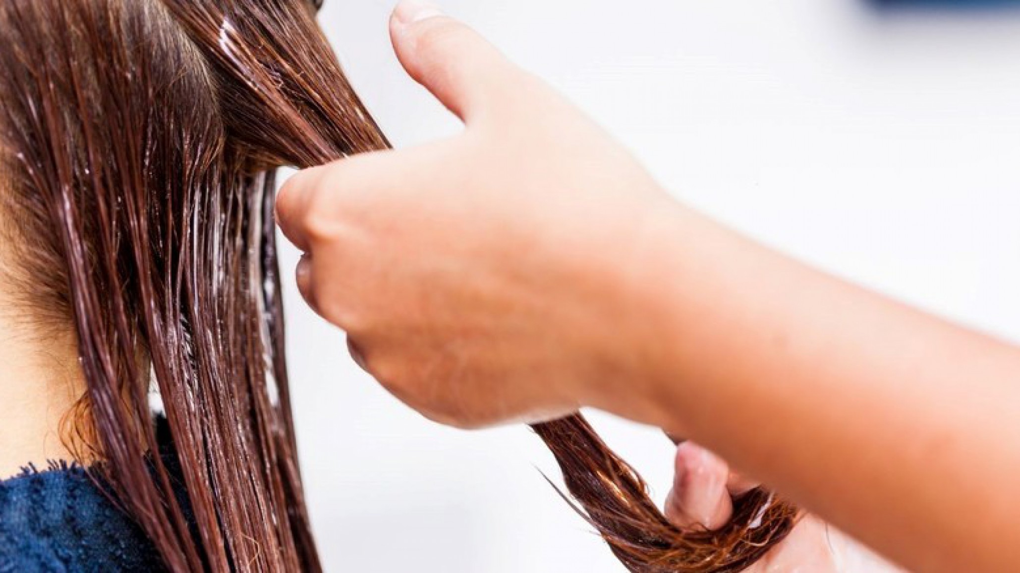 La ANMAT prohibió un jabón médico y dos productos para el cabello por irregularidades