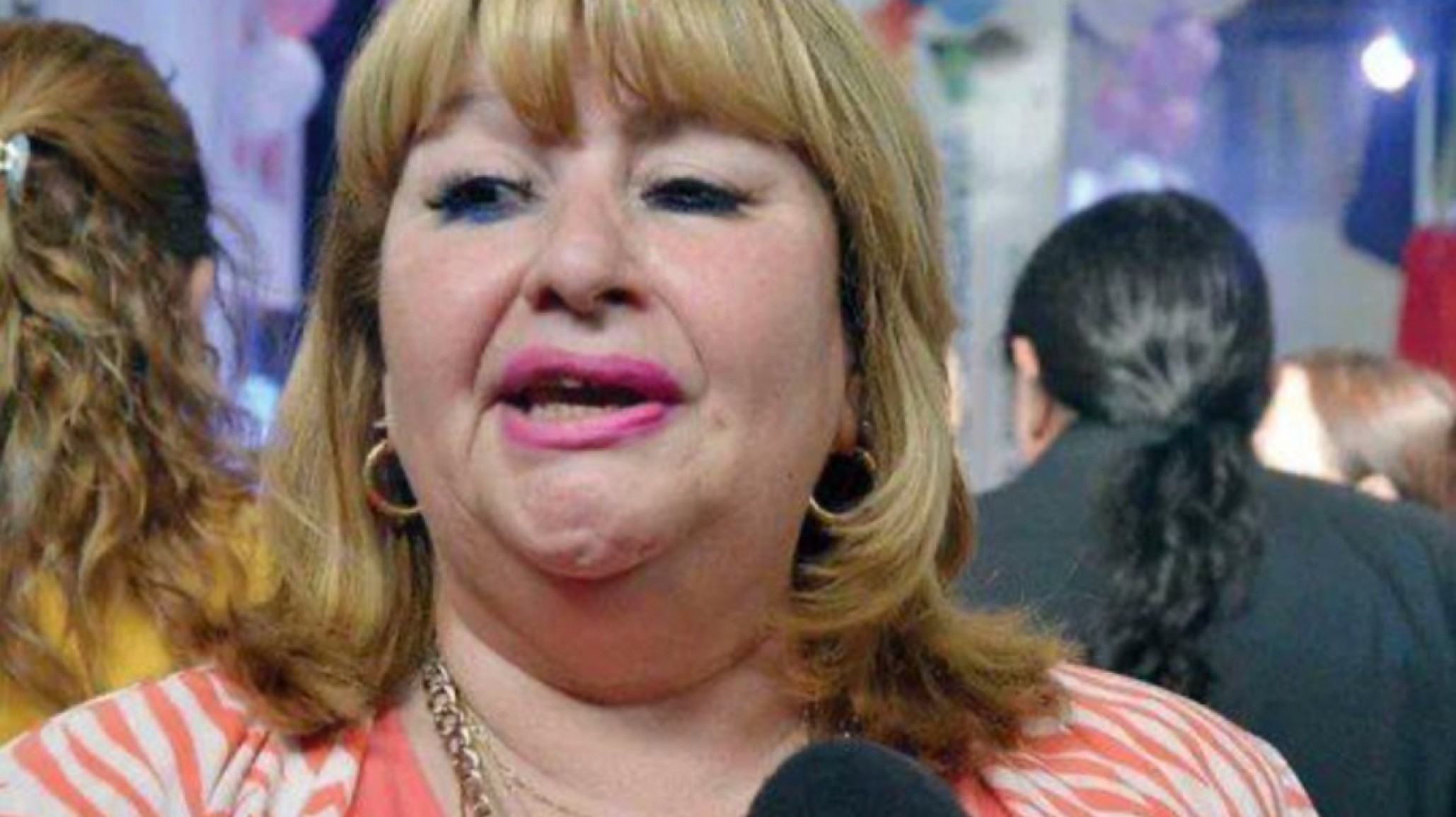 Ana Llanos: "Me gusta mucho Nacho, le escribo siempre"