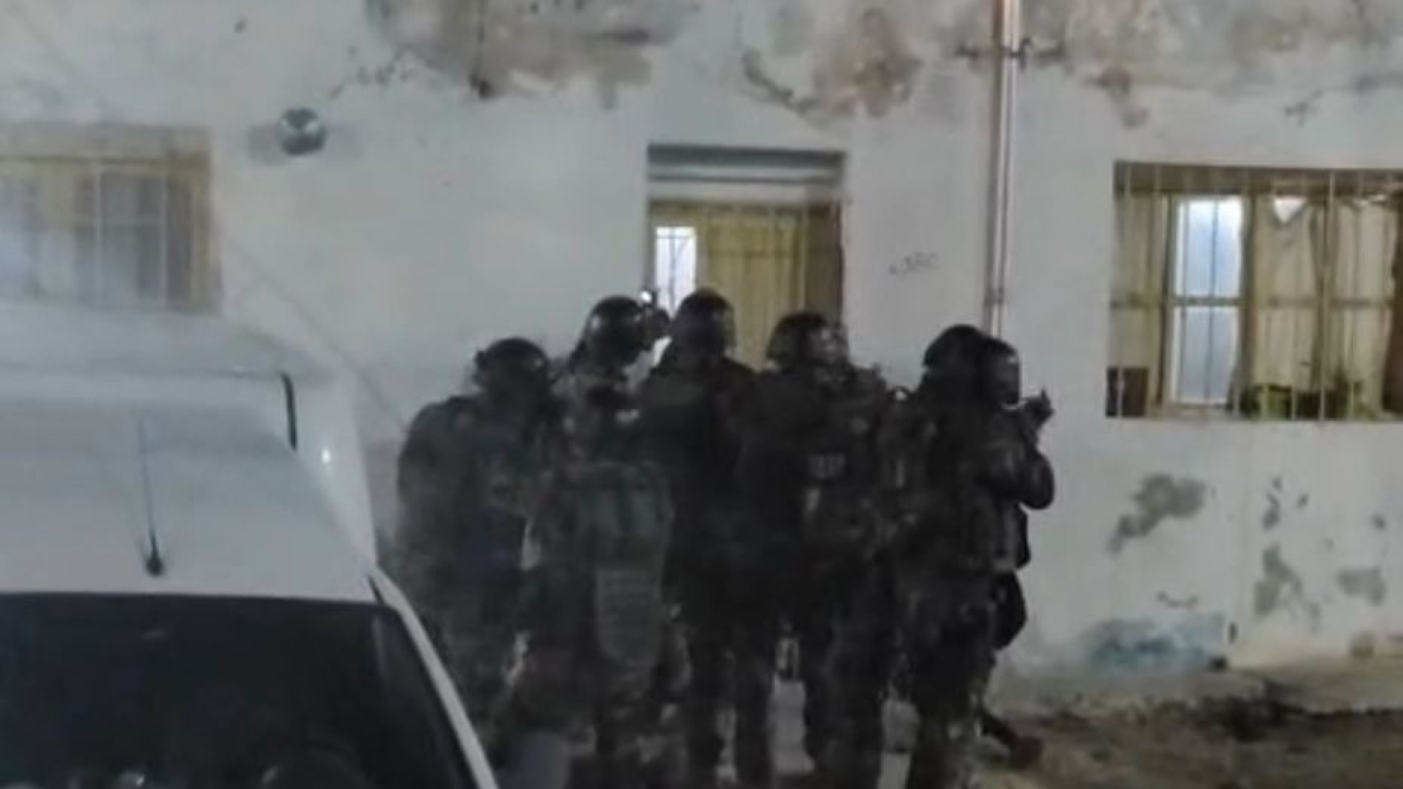 Cuatro detenidos, cocaína, marihuana y un revólver: así cayeron dos puntos de venta