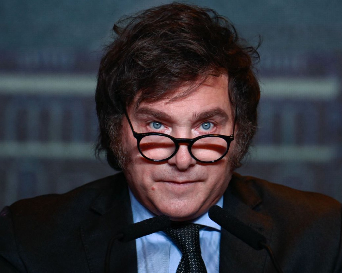 Milei inicia su viaje número 14 a Estados Unidos y suma una escala en Bolivia