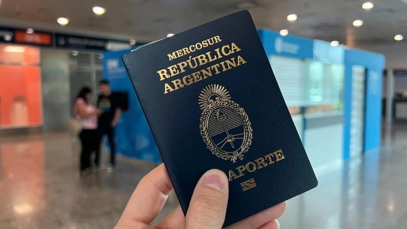 El Gobierno reglamentó la ciudadanía argentina para extranjeros que realicen grandes inversiones