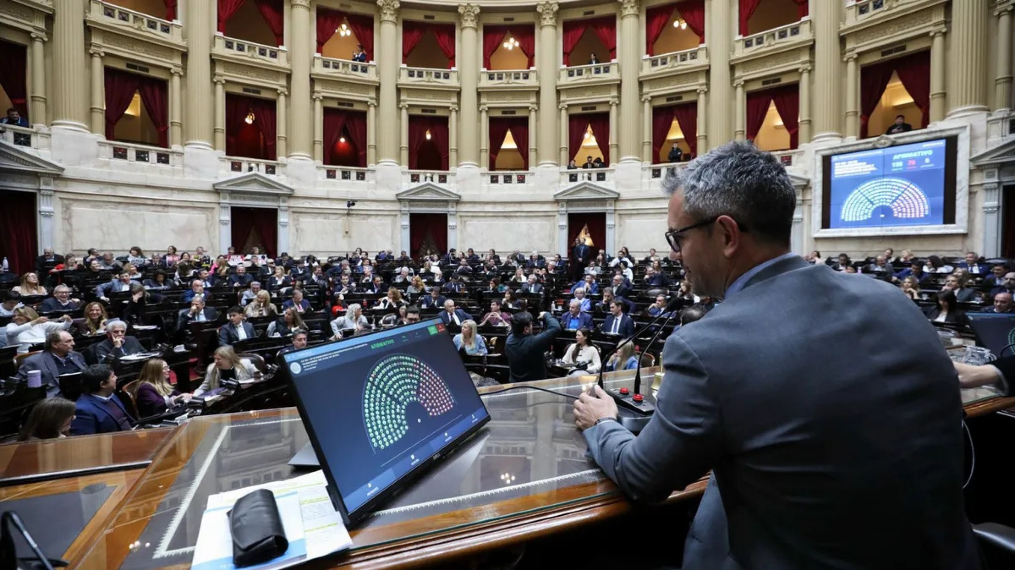 Duro revés para Milei: el Gobierno perdió 12 votaciones en Diputados