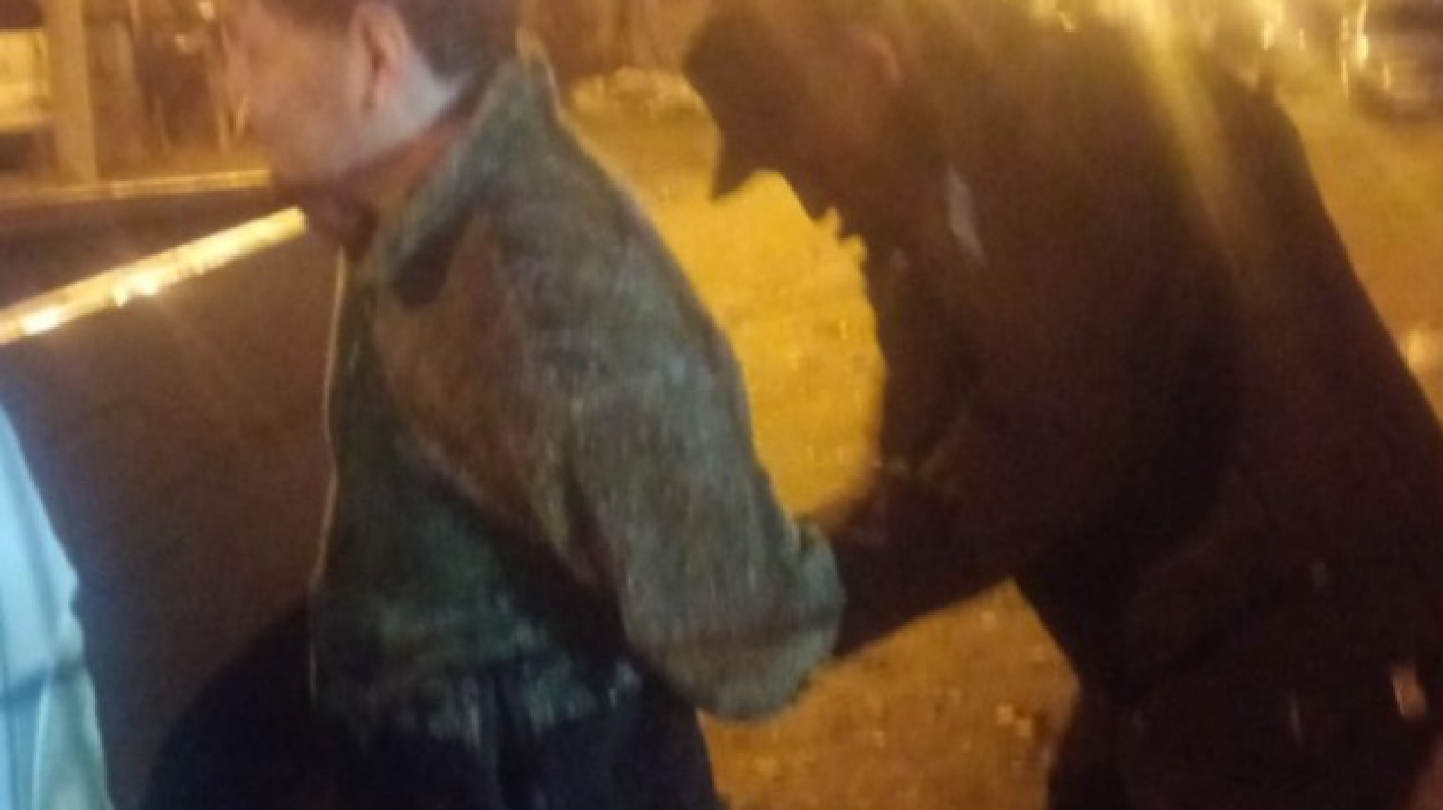 Dos hombres detenidos en el barrio Industrial: Cargaban una garrafa y cables robados