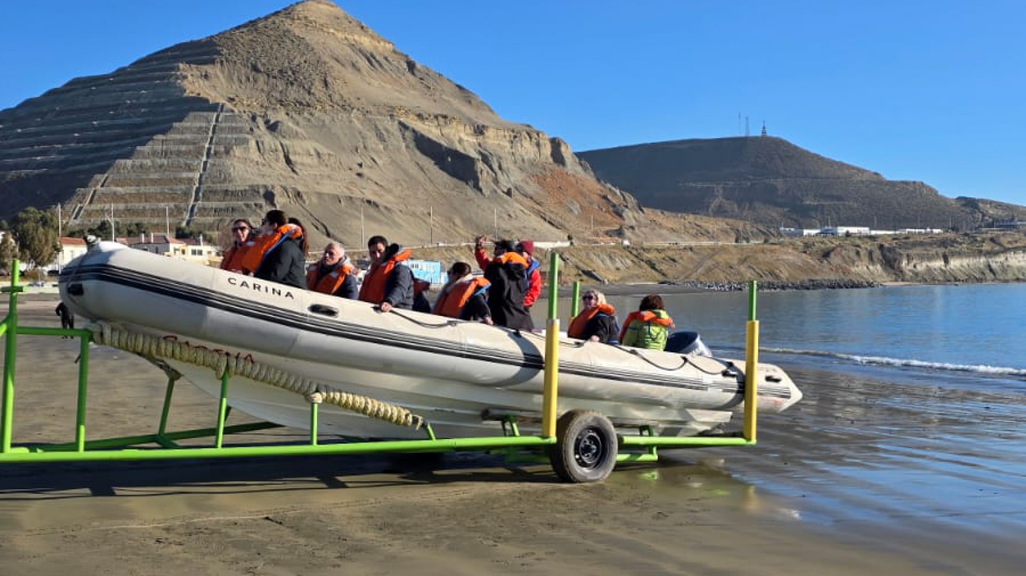 Hito histórico en Comodoro: los prestadores náuticos ya hicieron su primera excursión de prueba para turistas